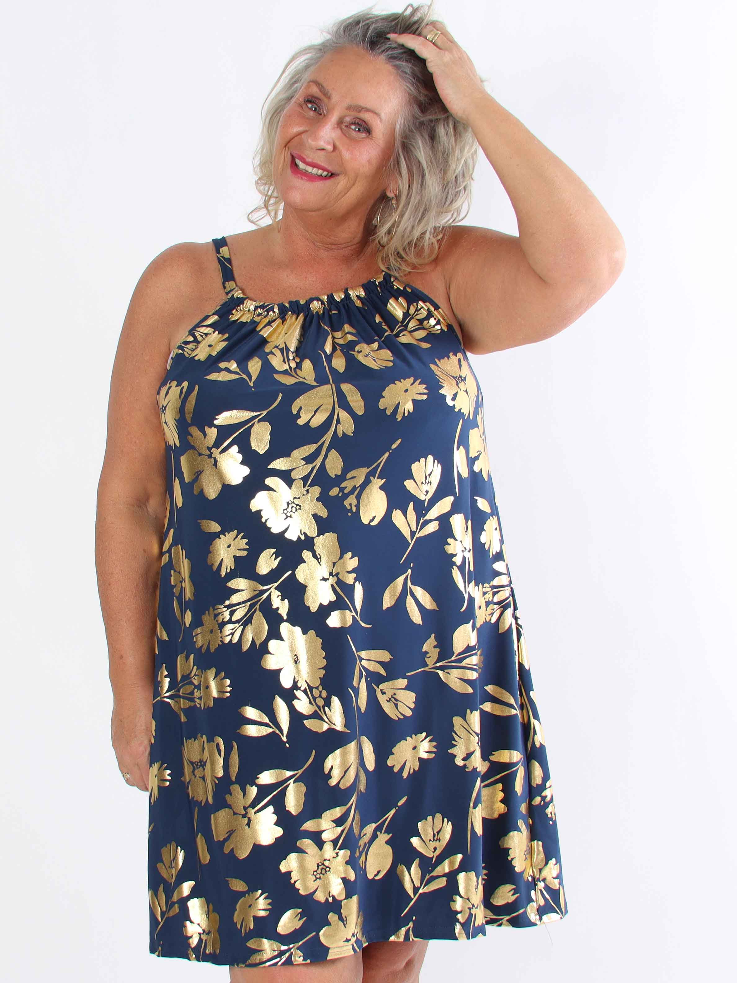 SunLove Gold Flower - Elastisk plus size stropkjole med store guldblade
